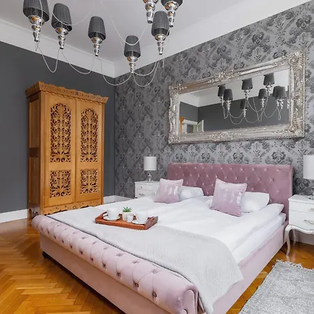 Luxury With Two Bedrooms And Balcony By Renters Prestige *