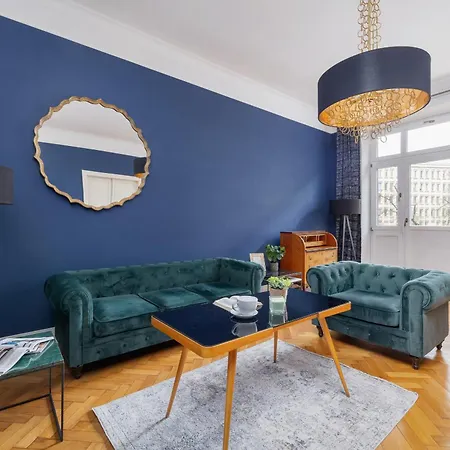 Luxury With Two Bedrooms And Balcony By Renters Prestige *