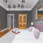 Apartment Luxury With Two Bedrooms And Balcony By Renters Prestige Krakau